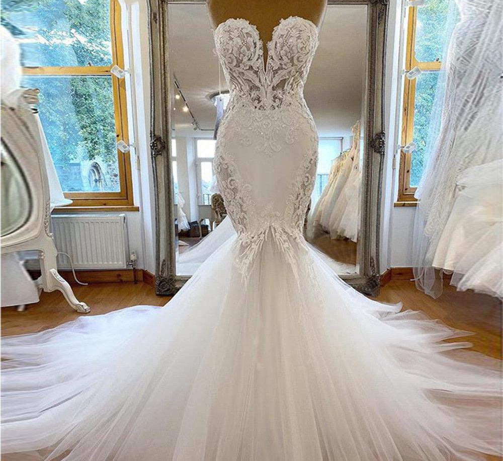 An elegant mermaid style wedding dress without sleeves - HABASH FASHION