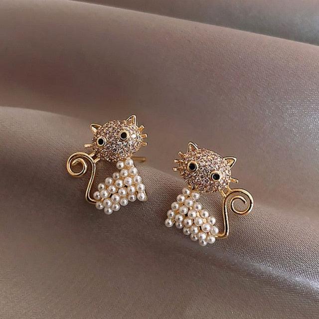 Earring in multiple shapes of metal and crystal - HABASH FASHION